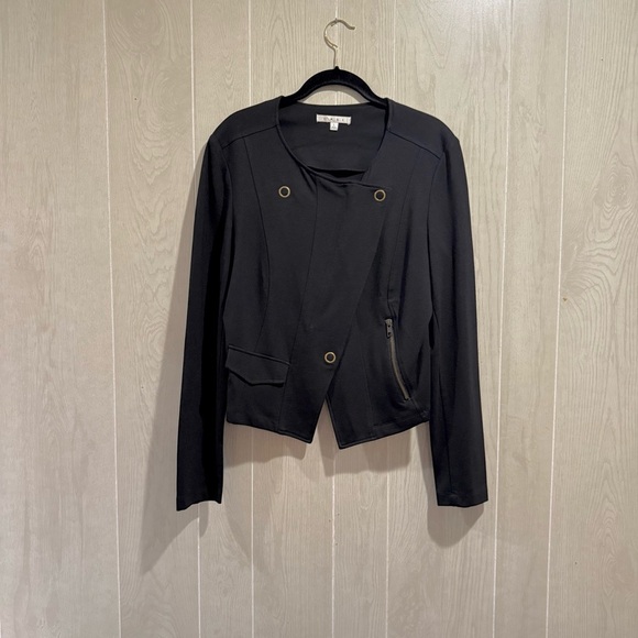 CAbi Jackets & Blazers - CAbi Black Asymmetrical Blazer, Button and Zipper Detail- L